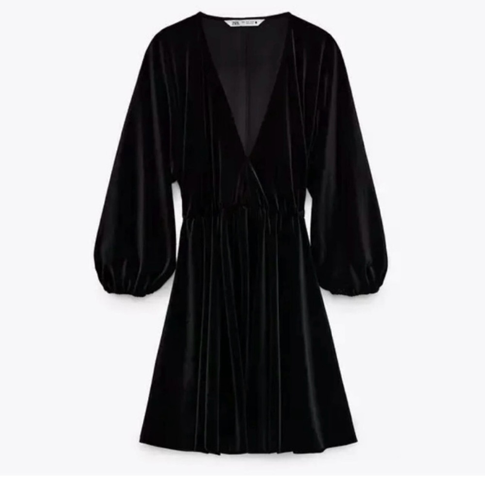 Elegant Black Velvet Dress